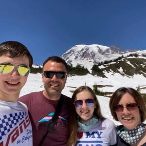 Meet your Posher, Lynn